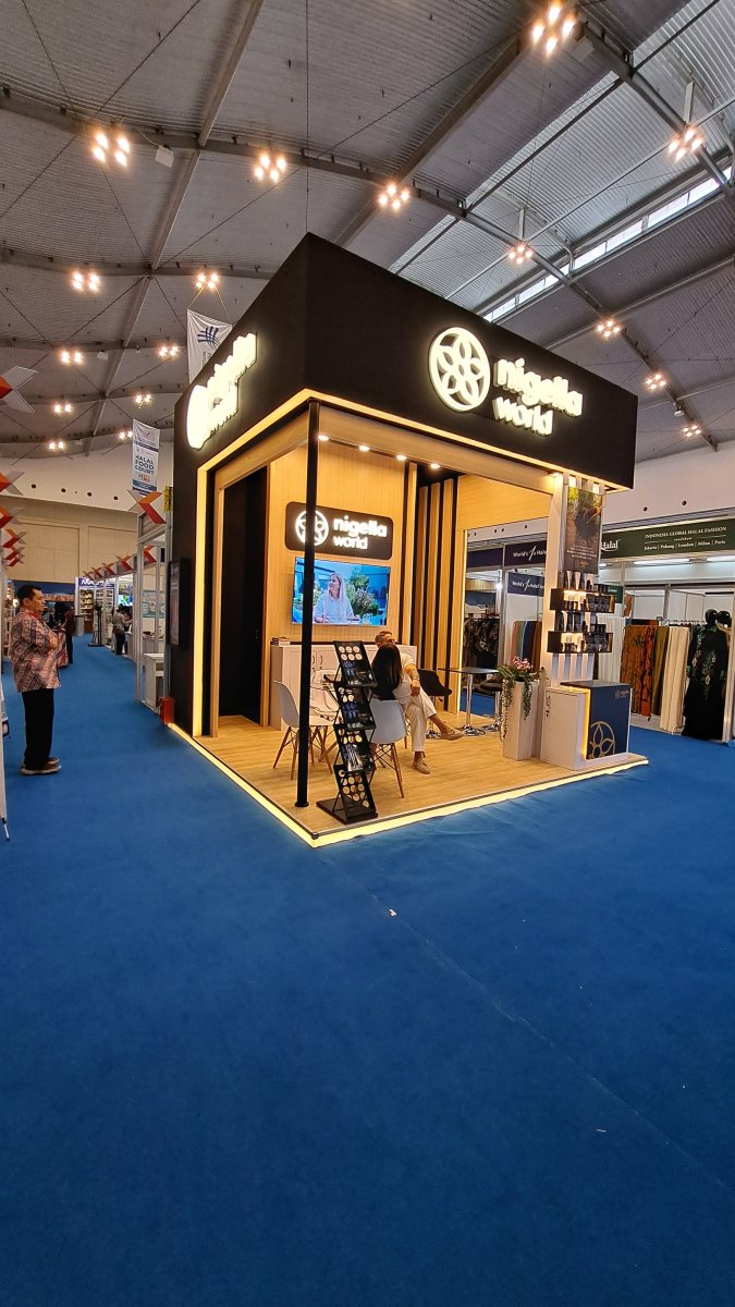 NIGELLA - ACTIVATION BOOTH